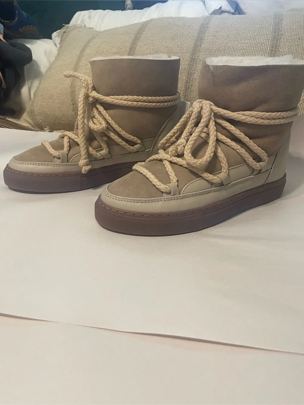 Inuikii Shearling Rope Lace Up Snow Boots NWT Beige Taupe Tan EU 38 US 7.5 8